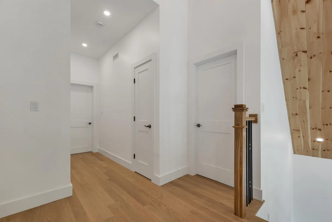 Photo of 1341 Cherry Valley
