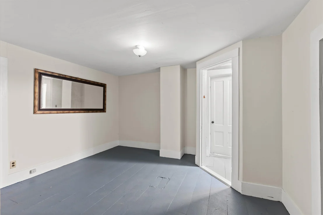Photo of 147 Conway