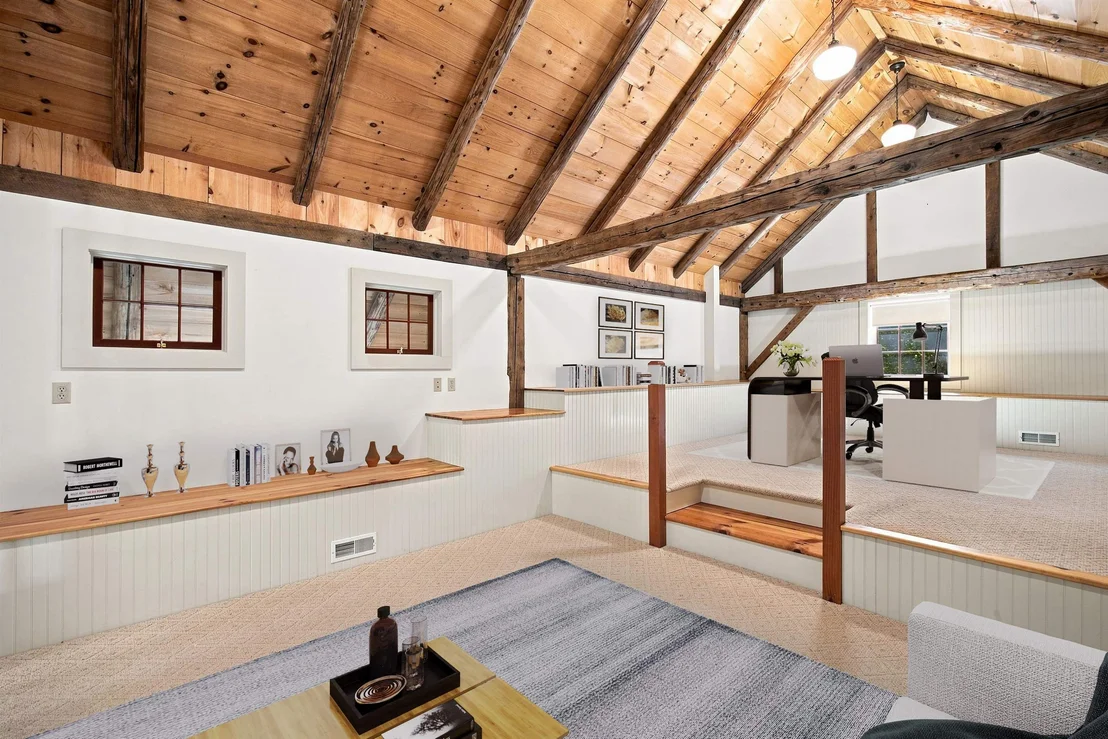 Photo of 369 Stoddard