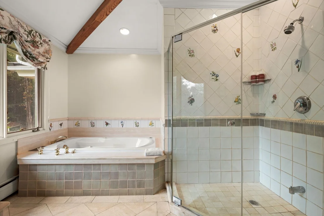 Photo of 835 Alpine View