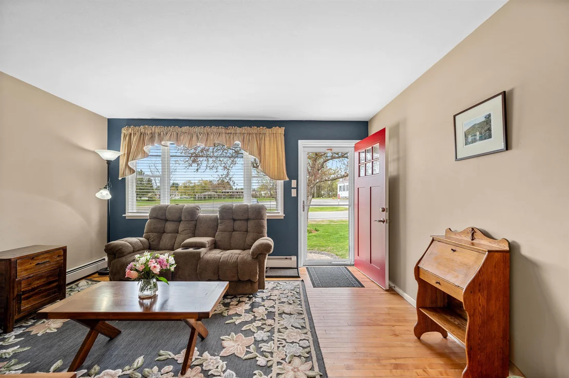 Photo of 301 Hill