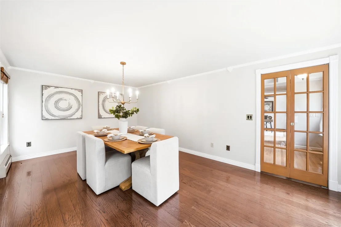 Photo of 33 Brook