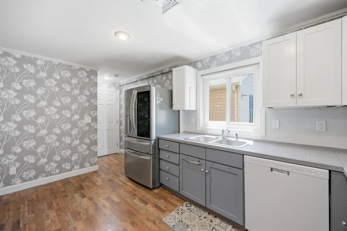 Photo of 10 Hampton Towne