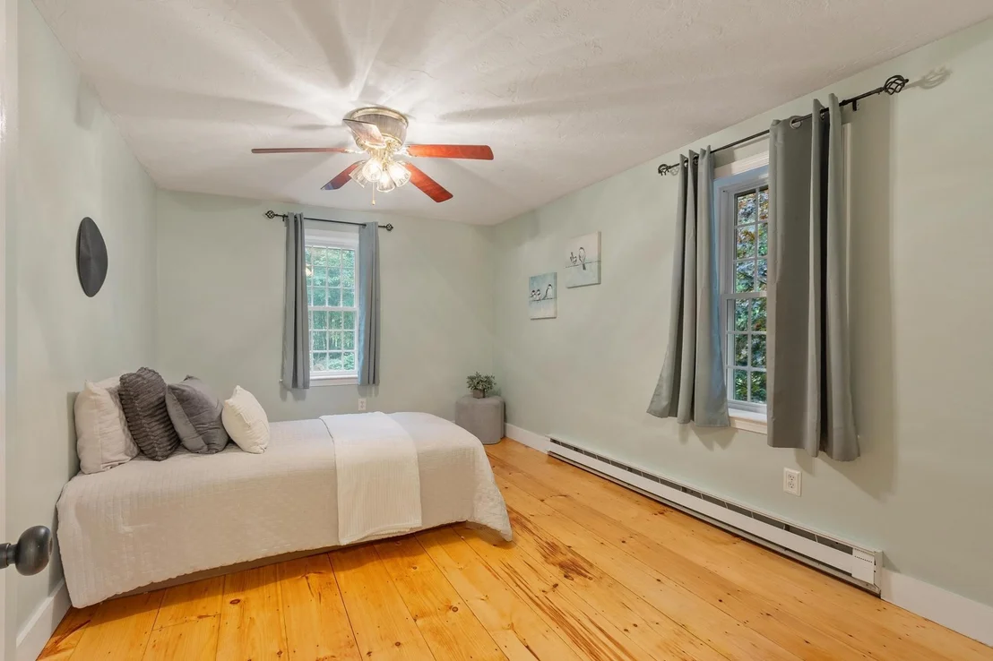 Photo of 1488 Hatfield