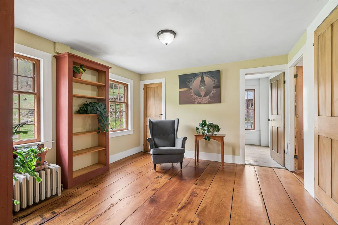 Photo of 77 Kibling Hill