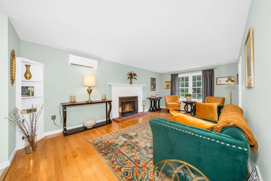 Photo of 49 Hampton Falls