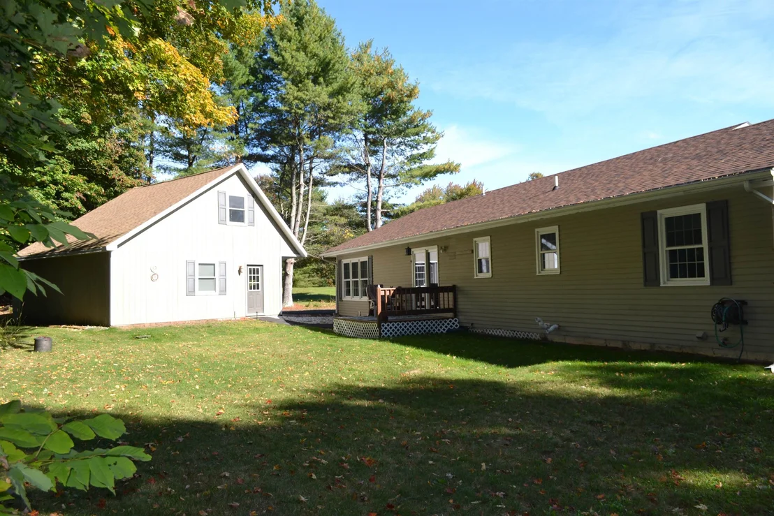 Photo of 108 Morin