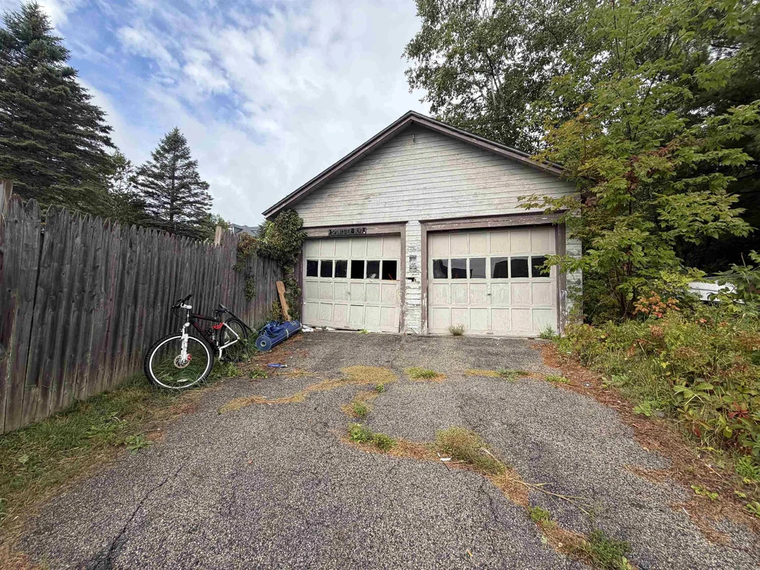 Photo of 653 2Nd