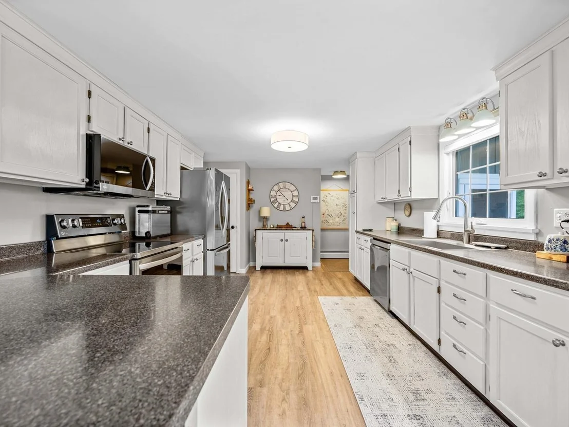 Photo of 5 Spruce