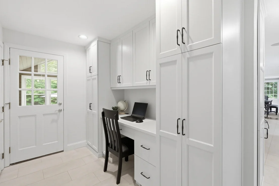 Photo of 8 Bear Hill