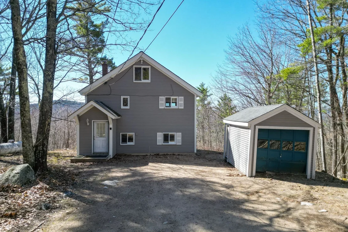 Photo of 27 Upper Lake View