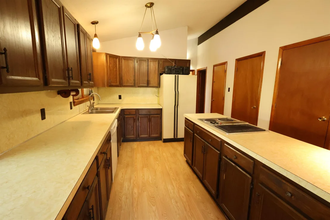 Photo of 38 Marshall