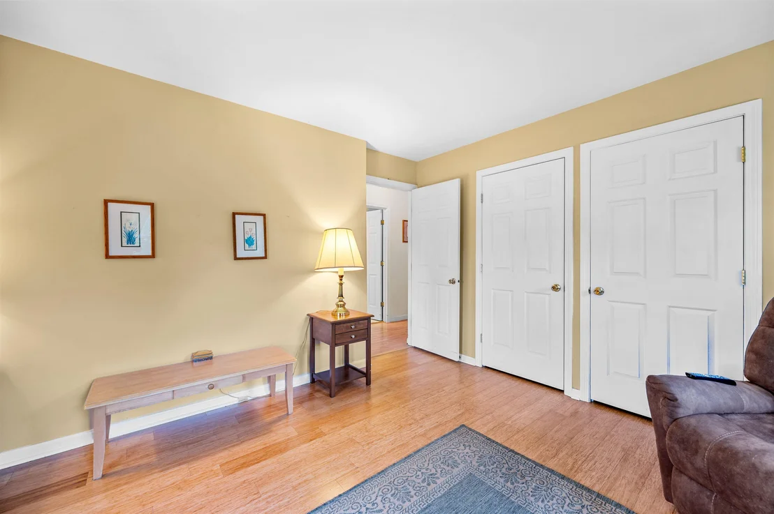 Photo of 2323 Snowbridge