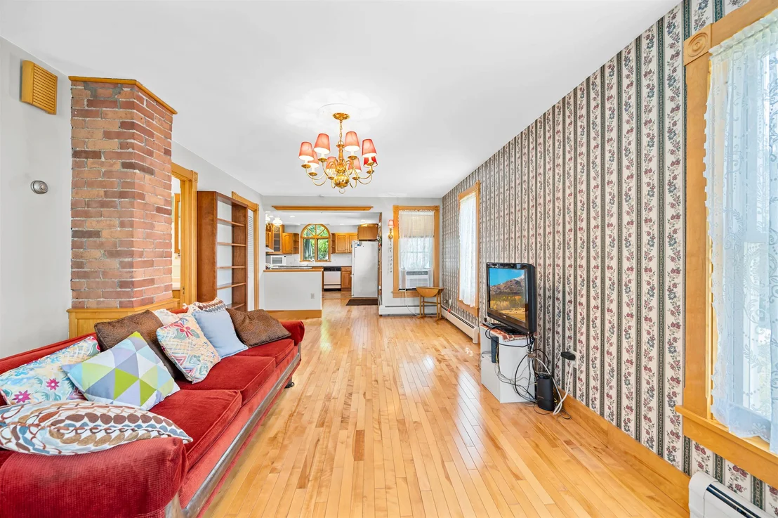 Photo of 55 Maple