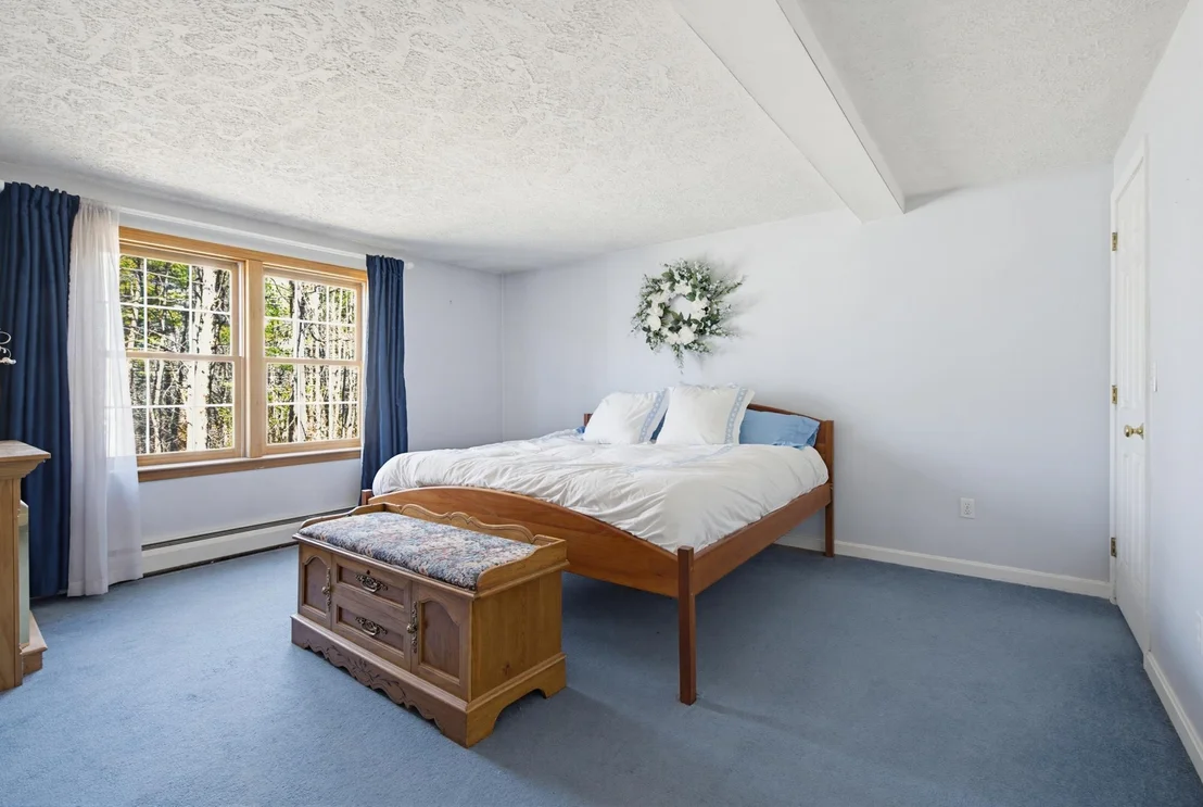 Photo of 229 Valley