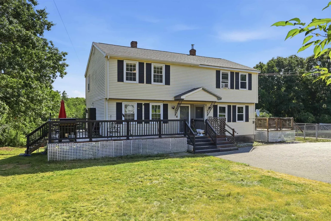 Photo of Unit L at 17 Juniper