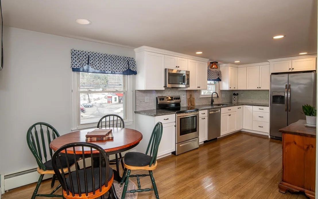 Photo of 169 Central