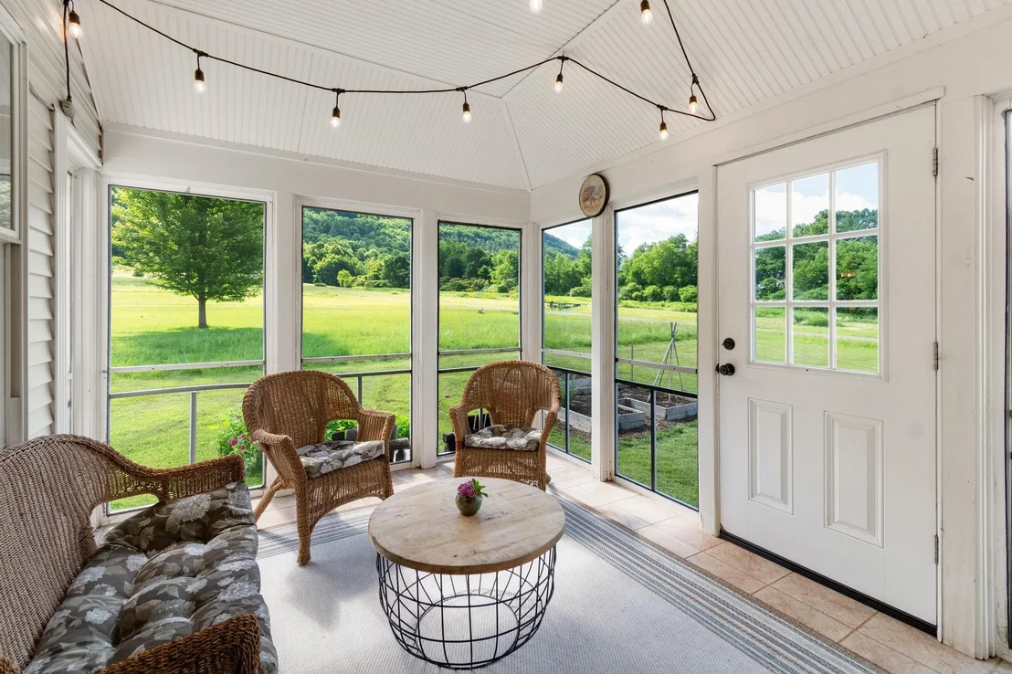 Photo of 11 Doe Meadow