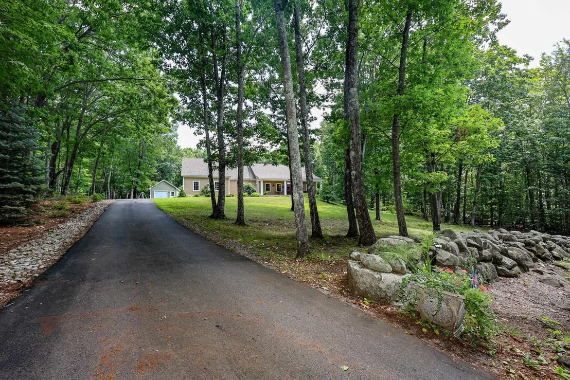 Photo of 237 Grapevine