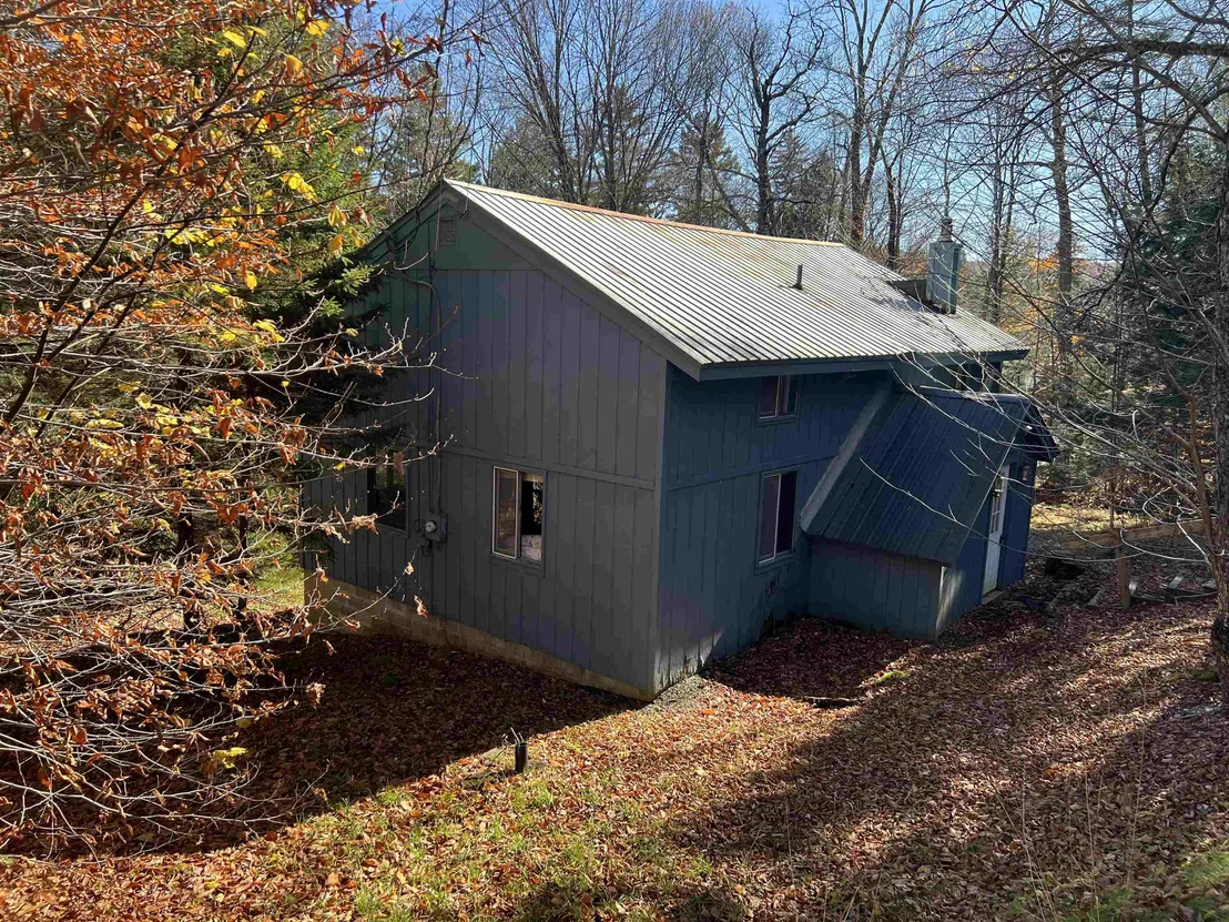 Photo of 40 Ellis Brook