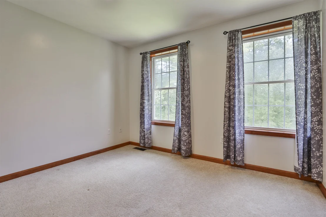 Photo of 14 Ames