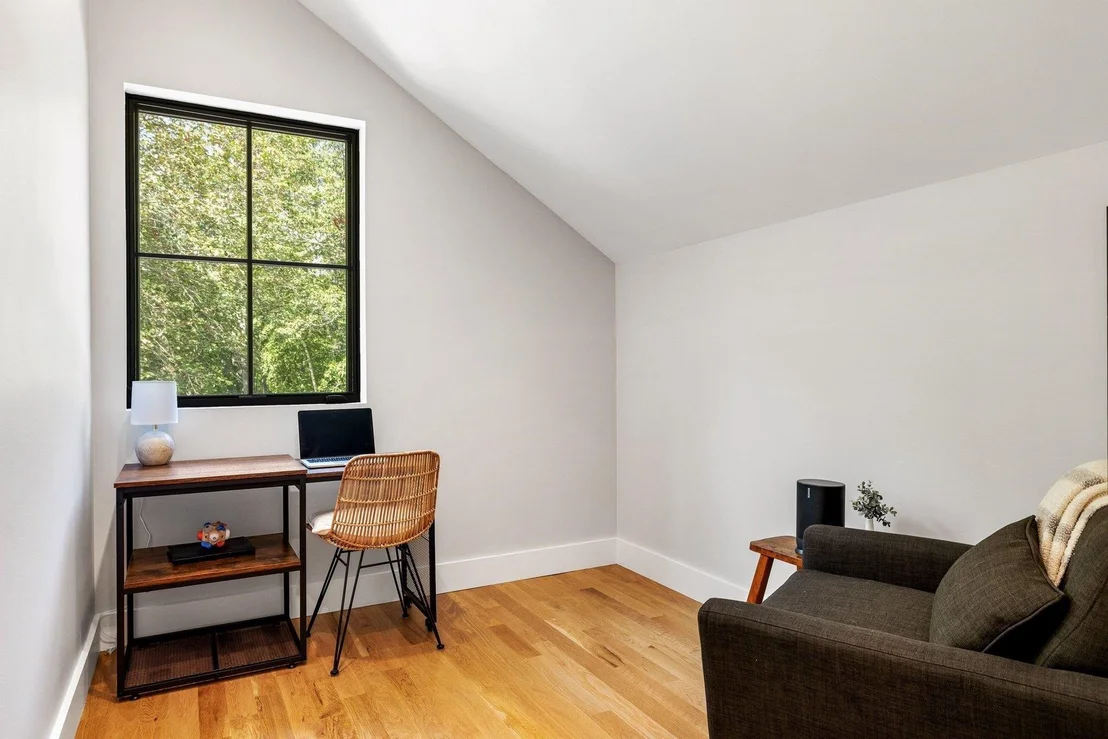 Photo of 53 Spring
