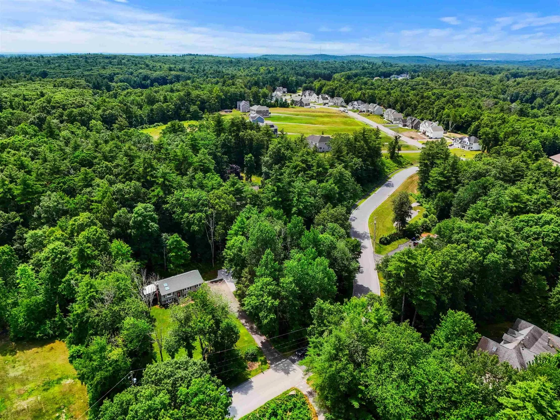 Photo of 20 Hawkview