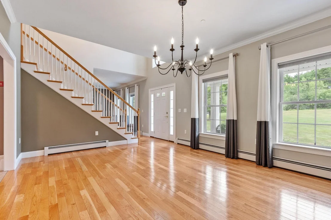 Photo of 62 Monadnock