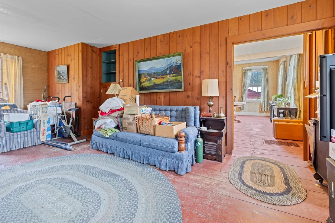 Photo of 298 Jenneville