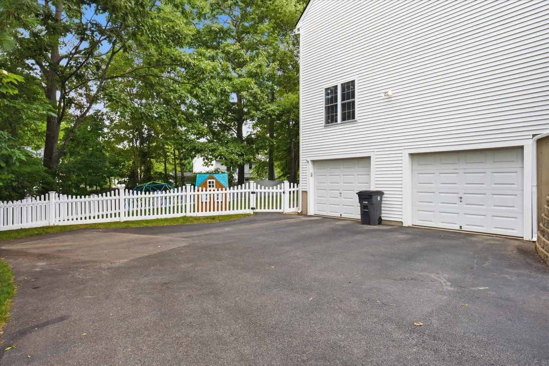 Photo of 22 Virginia