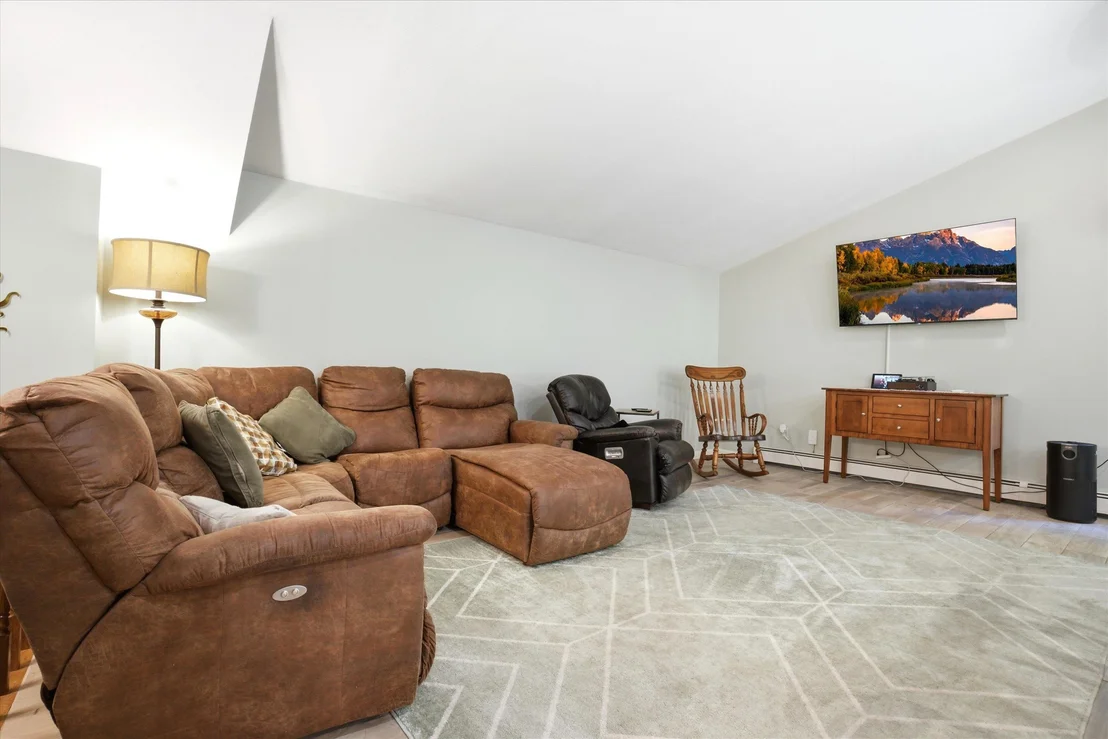 Photo of 17 Redfield