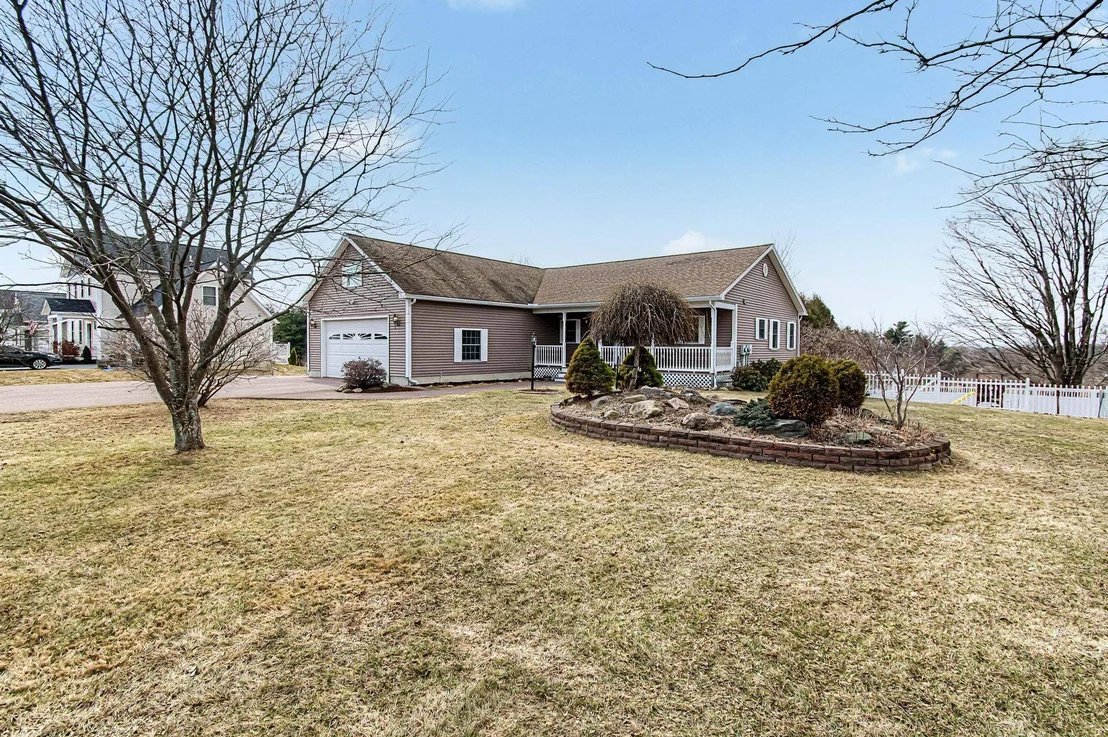 Photo of 89 Horseshoe