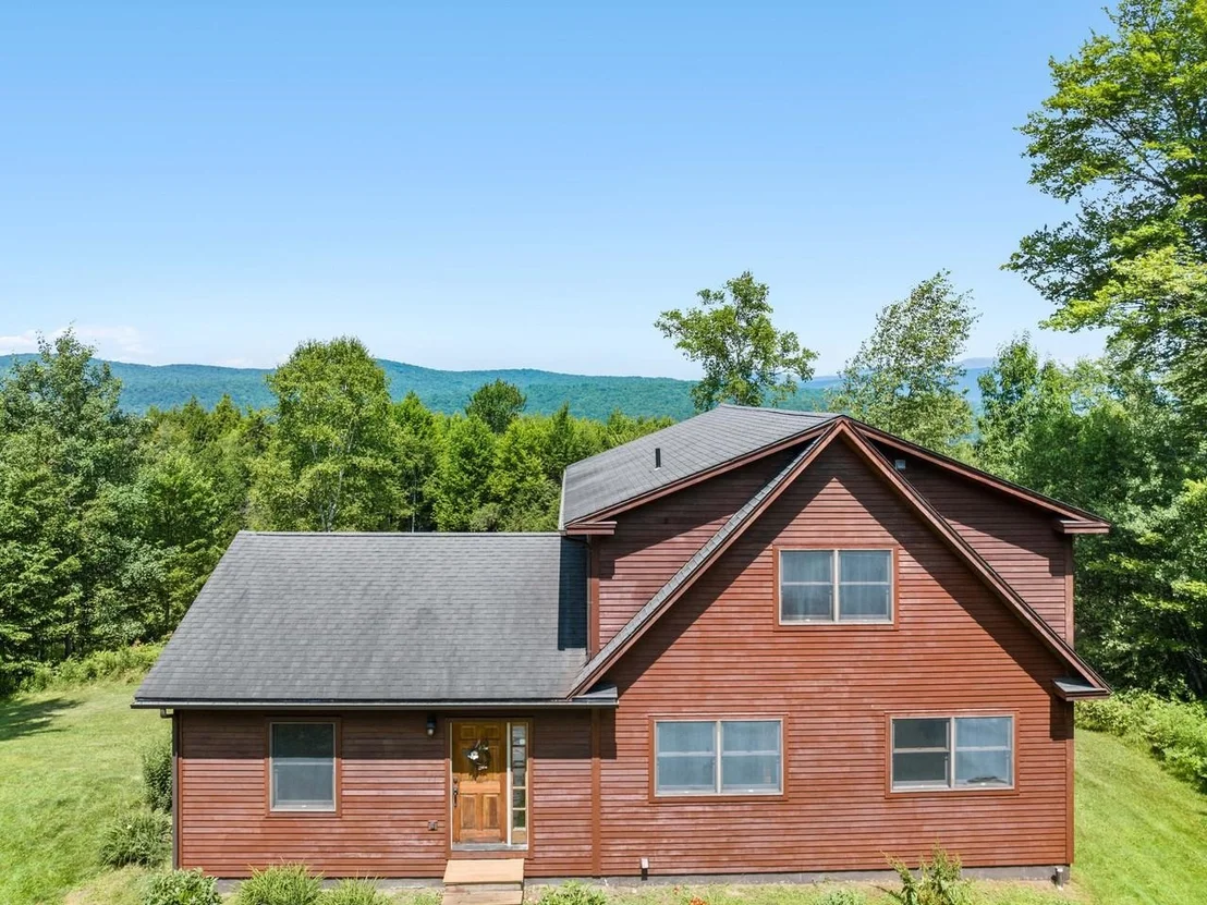 Photo of 210 Rowell Hill