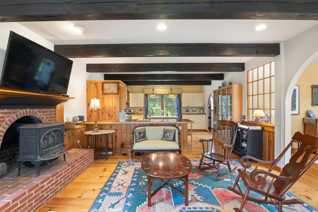 Photo of 104 Juniper Ridge