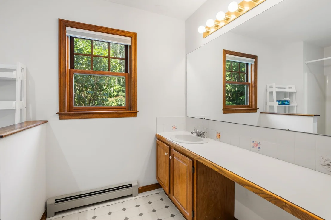 Photo of 7 Bartlett