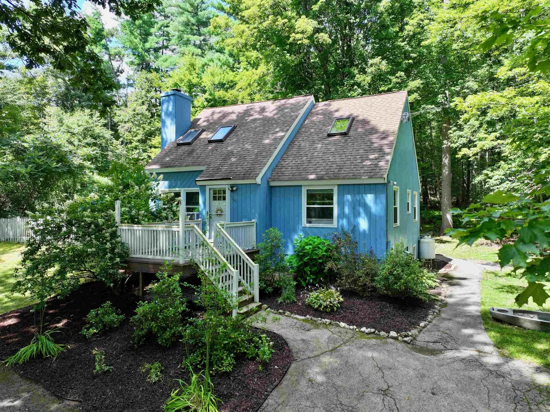 Photo of 285 Colby