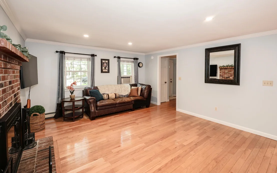 Photo of 34 Olde Lantern