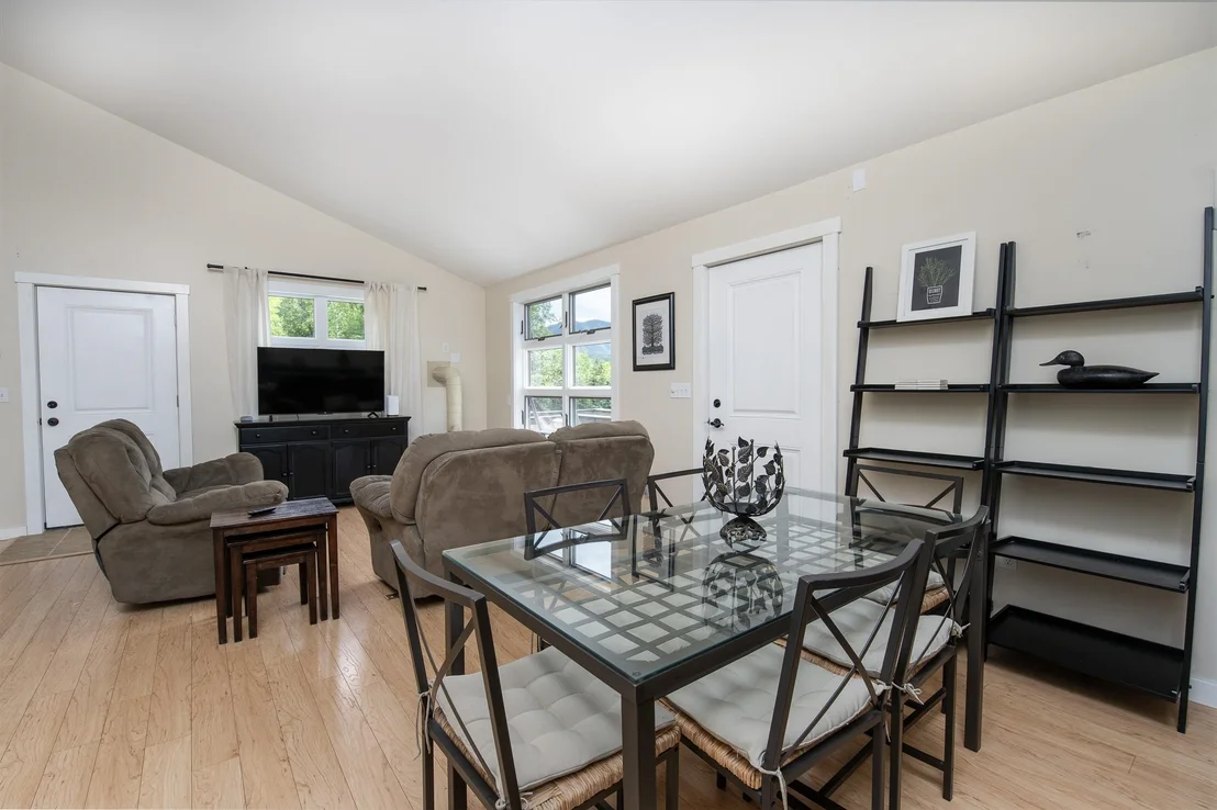 Photo of 325 Dean Hill