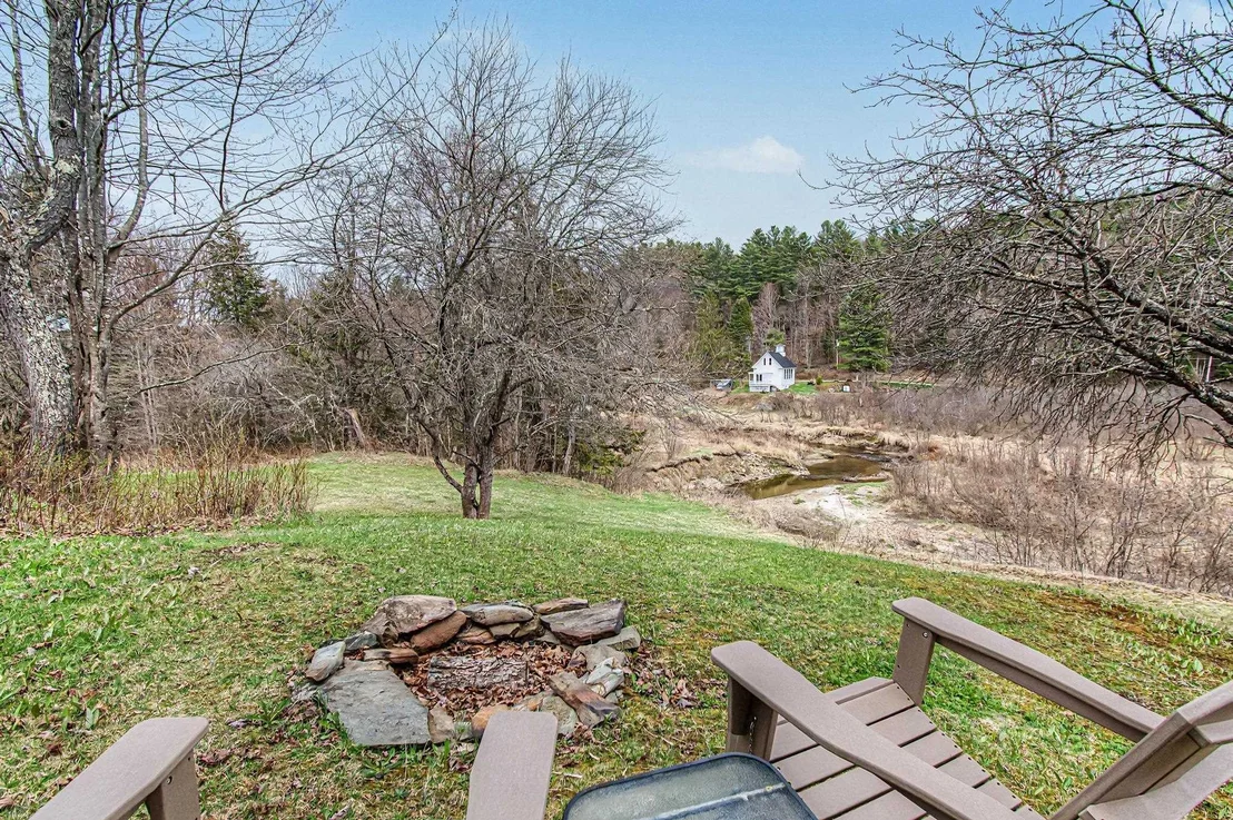 Photo of 2212 Symonds Mill