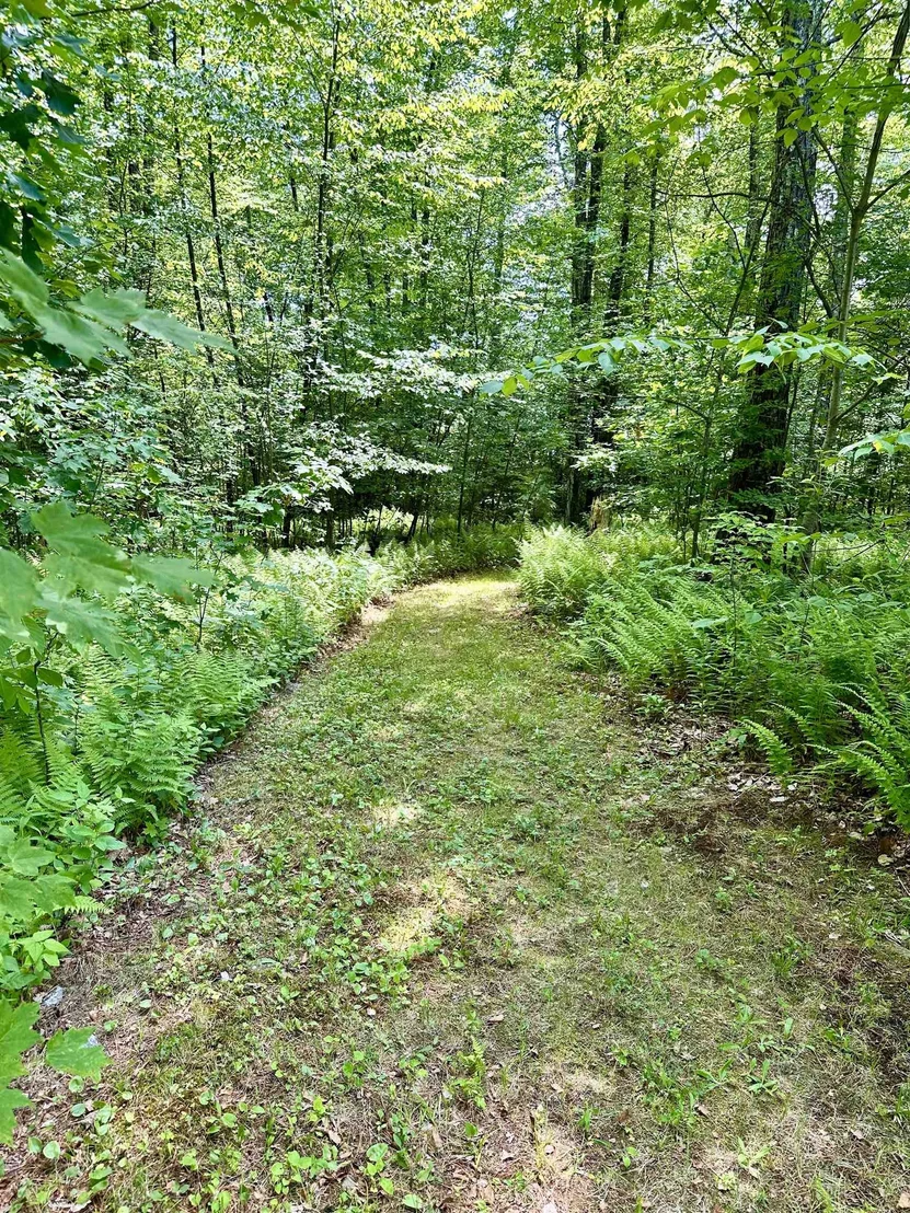 Photo of 720 Pine Banks