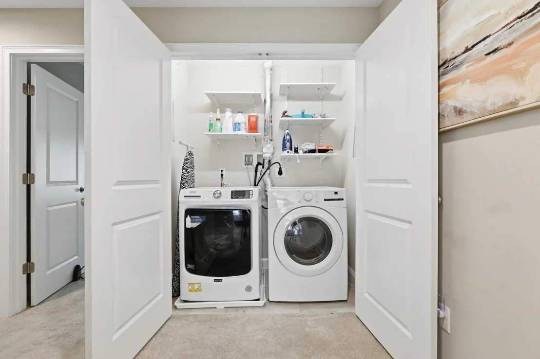 Photo of Unit A at 8 Manor