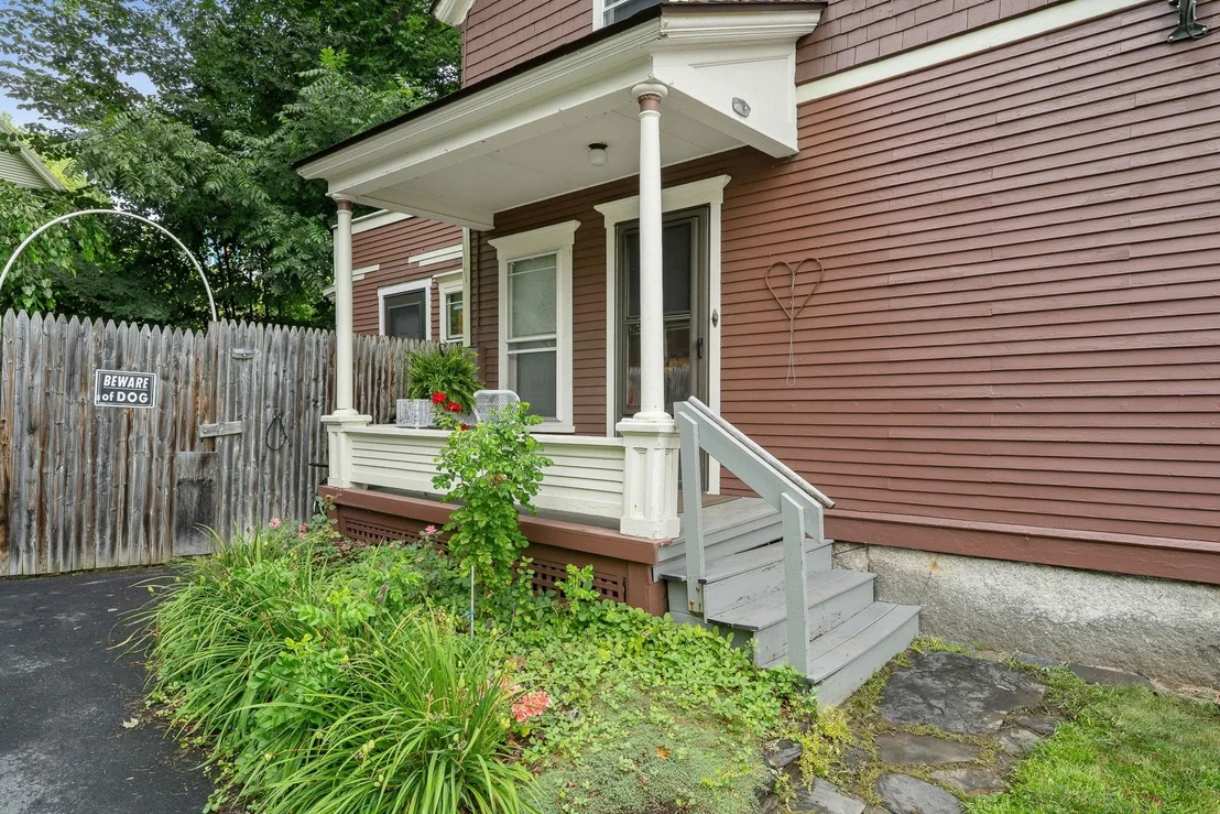 Photo of 208 Elm