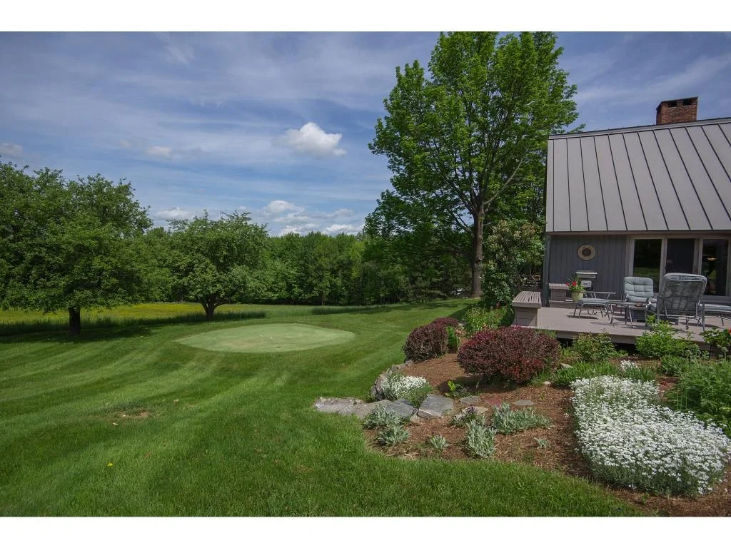 Photo of 323 Breezy Hill