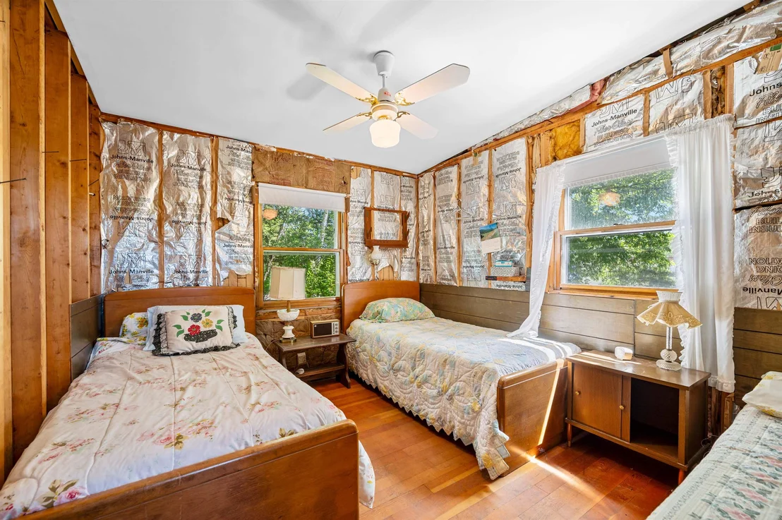 Photo of 894 Onion Point
