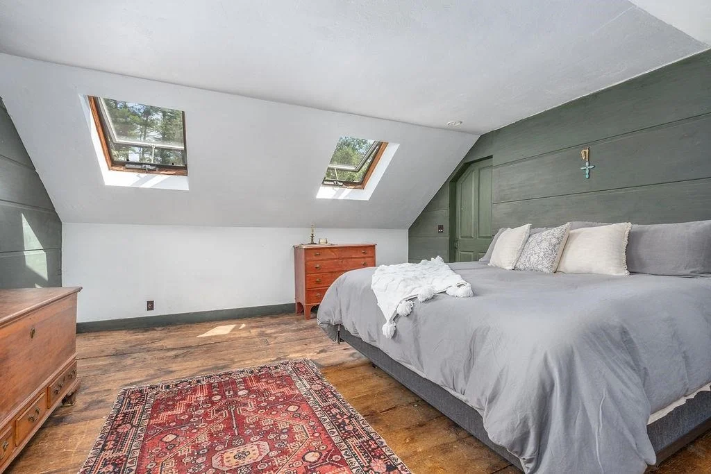 Photo of 129 Webster Mills