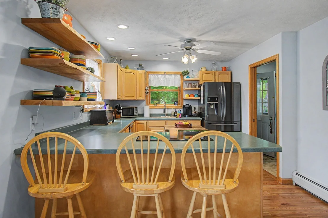 Photo of 2446 Carter Hill
