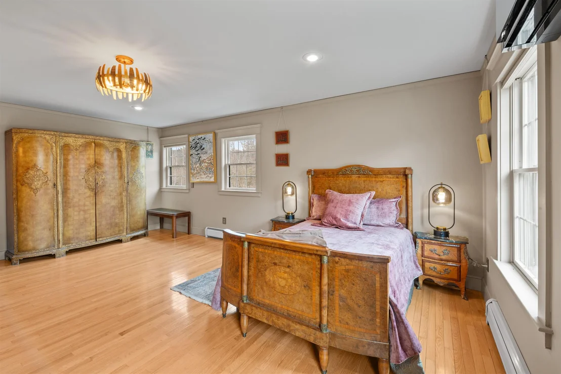 Photo of 362 Jericho