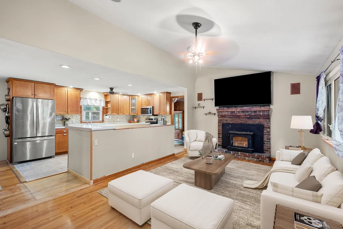 Photo of 6 Juniper