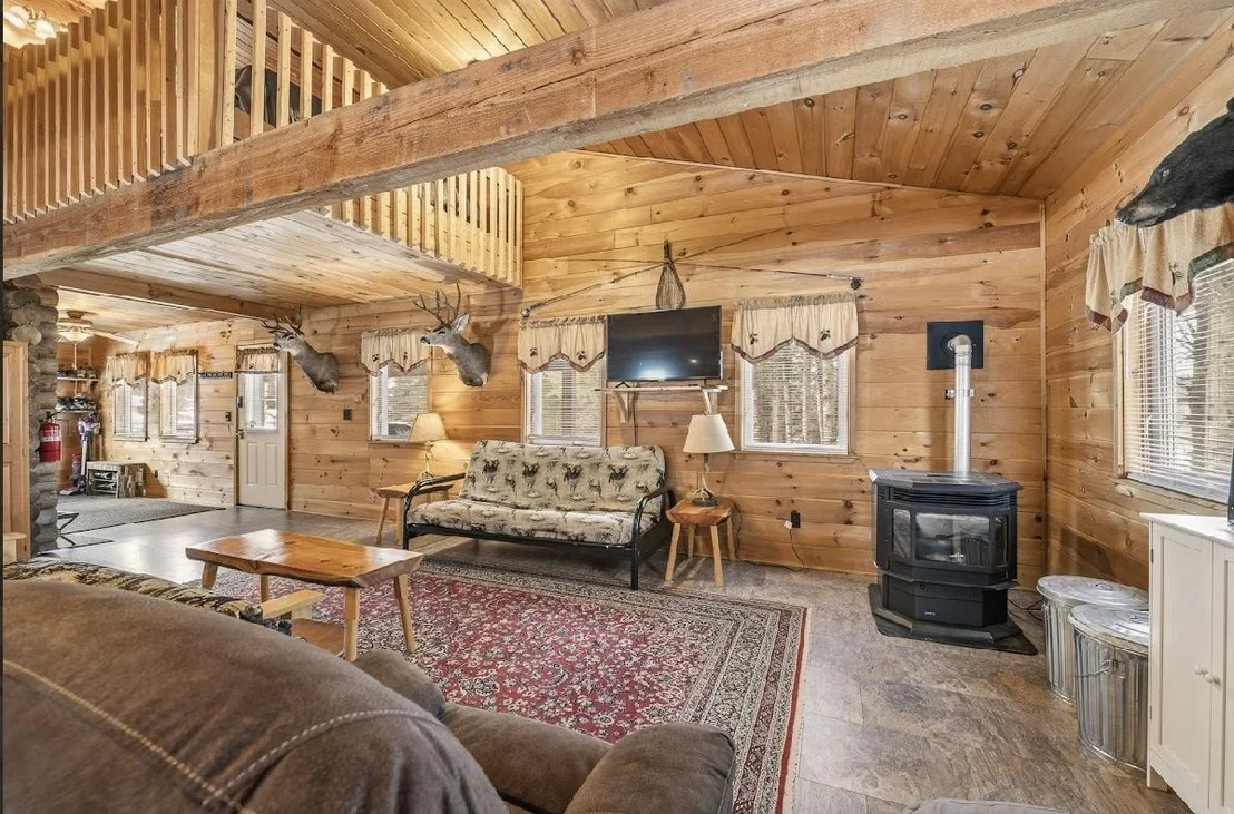 Photo of 2142 Halls Stream