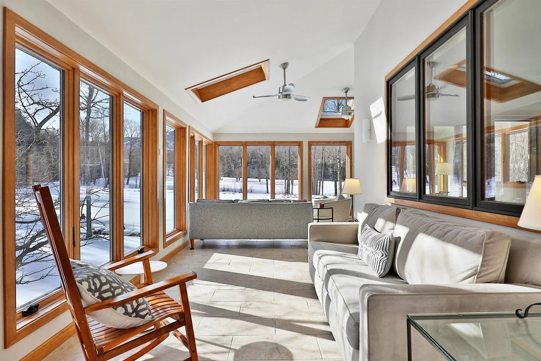 Photo of 426 Roaring Brook